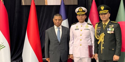 Sosok Mayor Dody Hendra Cetak Sejarah Baru di TNI AL, Perwira Pertama Lulus Pendidikan Militer di Qatar